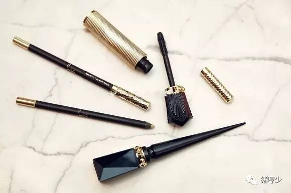 cl眼線液多少錢？Christian Louboutin眼線液色號試色
