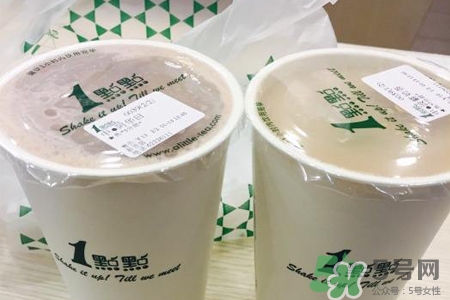喝一點(diǎn)點(diǎn)奶蓋要攪拌嗎？奶蓋直接喝還是用吸管？