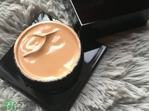 serge lutens鹵蛋粉底霜多少錢？蘆丹氏粉底霜專柜價格