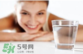 喝水會(huì)長(zhǎng)胖嗎？喝水會(huì)不會(huì)長(zhǎng)胖