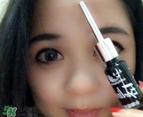 美人魚眼線液怎么用？美人魚眼線液怎么畫？