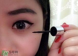 美人魚眼線液怎么用？美人魚眼線液怎么畫？