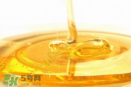 過敏性鼻炎可以吃蜂蜜嗎？過敏性鼻炎能不能吃蜂蜜？