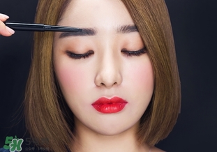 云皙是什么牌子？云皙化妝品是品牌嗎？