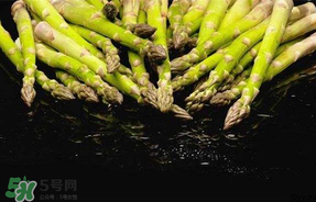 蘆筍花能吃嗎？蘆筍上面的花能吃嗎？