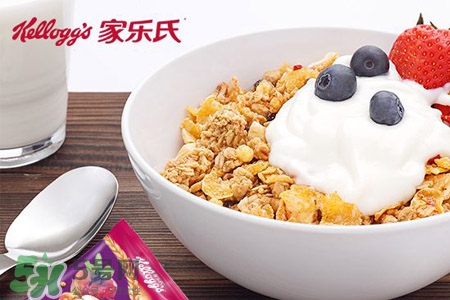 谷蘭諾拉水果谷物麥片怎么吃？谷蘭諾拉水果麥片有幾種吃法？