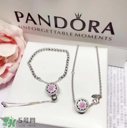 潘多拉2017新品桃花項鏈多少錢？pandora新品桃花項鏈專柜價格