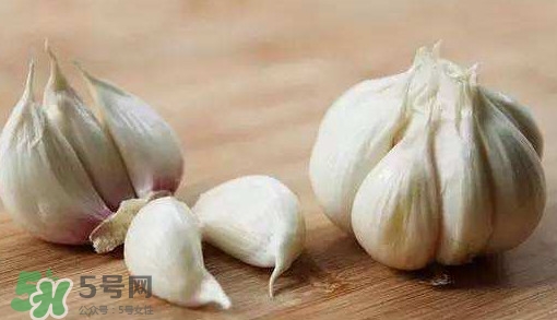 發(fā)芽的大蒜能吃嗎？發(fā)芽的大蒜能不能吃