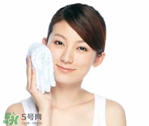 熱毛巾敷臉要幾分鐘？熱毛巾敷臉要多久？