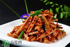 肝囊腫可以吃春筍嗎？肝囊腫病人能吃竹筍嗎？