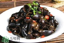 黑木耳是堿性食物嗎？黑木耳是酸性還是堿性？