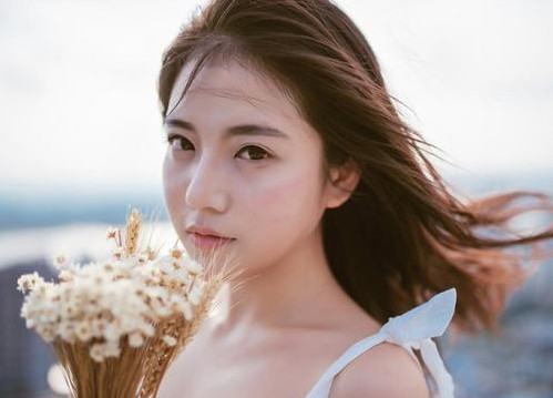 后背長痘怎么辦？后背長痘痘是怎么治