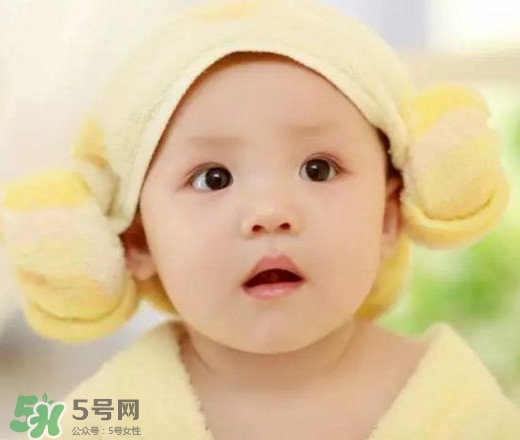 嬰兒濕疹是什么引起的？嬰兒濕疹是什么原因