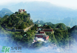 5月份去武當(dāng)山穿什么？五月份去武當(dāng)山穿什么衣服？