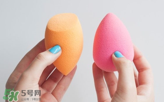美妝蛋可以涂乳液嗎？美妝蛋怎么涂水乳？