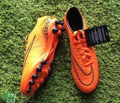 nike毒蜂頂級(jí)和次級(jí)有什么區(qū)別？耐克毒蜂頂級(jí)次級(jí)對(duì)比