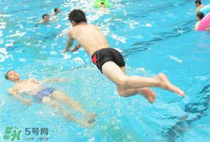 四月份可以游泳嗎？幾月份可以游泳？