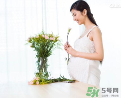 孕婦濕疹能用艾草洗嗎？孕婦濕疹能用艾葉嗎？