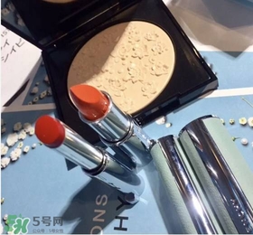 紀(jì)梵?；ǘ涓〉癫蕣y盤多少錢？紀(jì)梵希花朵浮雕高光修容盤價(jià)格