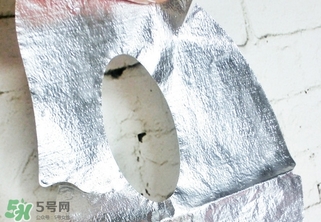 雅詩蘭黛小棕瓶雙層面膜怎么用？