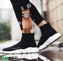 今年流行乾隆皇帝的鞋是什么鞋？乾隆皇帝的鞋就是襪子鞋嗎？