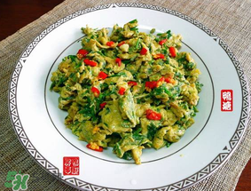 香椿可以炒鵝蛋嗎？香椿和鵝蛋能一起吃嗎？