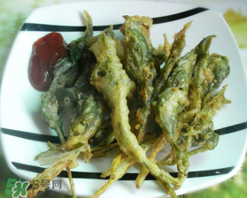 香椿魚如何炸的酥脆？炸酥脆香椿魚兒怎么做？
