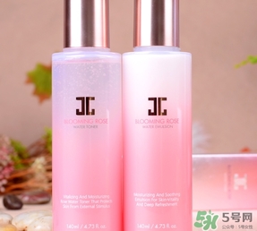 jayjun水乳套盒粉色藍(lán)色那個(gè)好？jayjun水乳粉色藍(lán)色區(qū)別