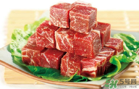 香椿可以和牛肉一起吃嗎？香椿和牛肉能同吃嗎？