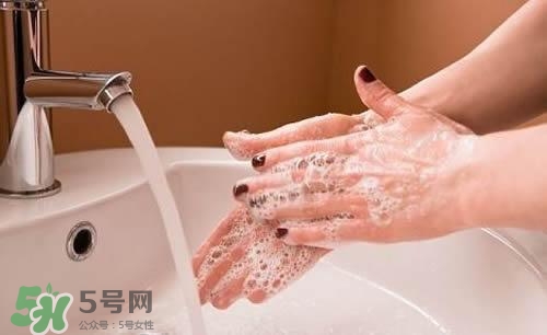 手膜做完要洗手嗎？手膜做完要不要洗手？