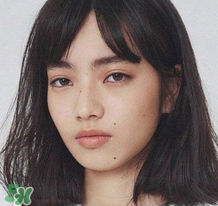 小松菜奈厭世妝怎么化？日本流行的厭世妝畫法