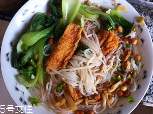 螺絲粉怎么煮好吃？網(wǎng)上買的螺絲粉怎么煮