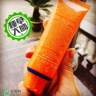 蘭嘉絲汀適合什么年齡？lancaster蘭嘉絲汀適合什么膚質(zhì)？