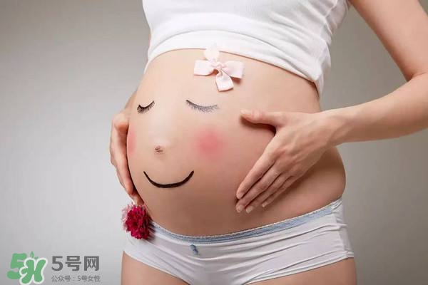 孕婦可以聞?dòng)推嵛秵?？孕婦聞了油漆味對(duì)胎兒有影響嗎？