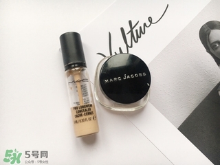 粉底液為什么會搓泥？粉底液搓泥的原因