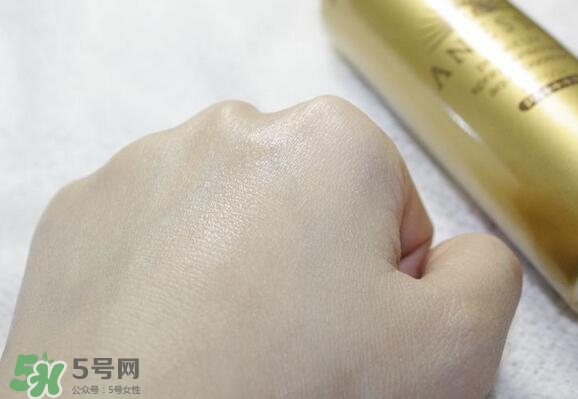 安耐曬噴霧可以帶上飛機(jī)嗎？安耐曬防曬噴霧可以托運(yùn)嗎？