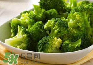 西蘭花焯水用冷水還是熱水？西蘭花焯水多久