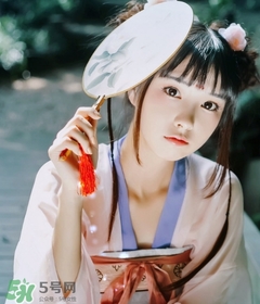 打水光針后多久能化妝？打水光針后化妝會(huì)怎樣？