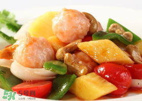 蝦爬子能和菠蘿一起吃嗎？菠蘿和蝦爬子能同時(shí)吃嗎？