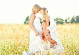 孕婦怎么樣選擇合適的鞋子？孕婦鞋穿什么樣的比較好？