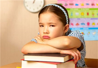 孩子總是無理取鬧不聽話該怎么辦？孩子不聽話無理取鬧怎么教育？