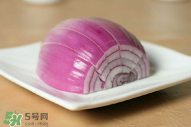 洋蔥和皮皮蝦能一起吃嗎？皮皮蝦和洋蔥可以同吃嗎？