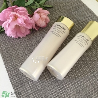 悅薇水乳滋潤和清爽哪個好？悅薇水乳滋潤和清爽區(qū)別