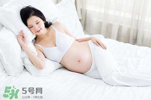 孕婦摸肚子會繞頸嗎？孕婦摸肚子胎兒能感受到嗎？
