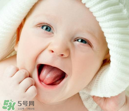 寶寶濕疹可以涂郁美凈嗎？ 寶寶濕疹涂什么管用？