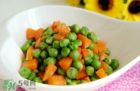 豌豆可以和胡蘿卜一起吃嗎？豌豆和胡蘿卜能一起吃嗎？
