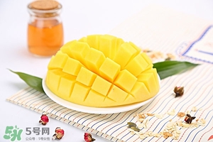 貴妃芒果硬的能吃嗎？貴妃芒果青的能吃嗎