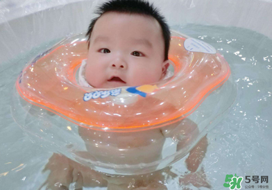 嬰兒泳池什么牌子好？嬰兒泳池哪個牌子好？