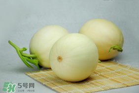 香瓜和菠蘿能一起吃嗎？香瓜和菠蘿可以吃嗎？