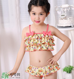 兒童泳衣什么牌子好？?jī)和疽履膫€(gè)牌子好？